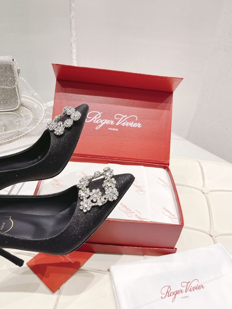 Roger Vivier flat shoes